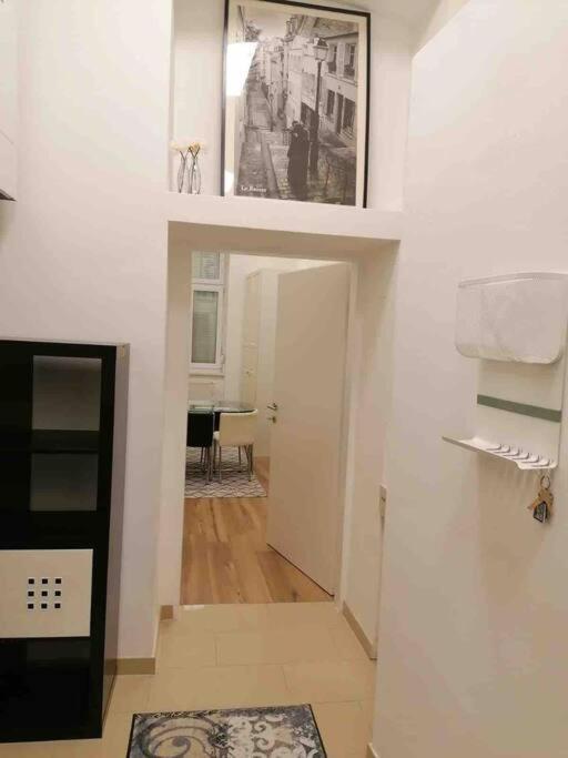 Feine Wohnung Direkt Am Yppen- Und Brunnenmarkt Відень Екстер'єр фото
